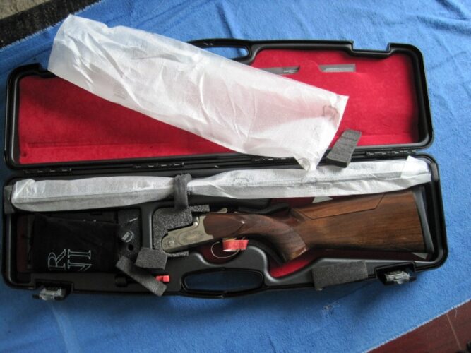 Caesar Guerini Summit Sporting 12 Gauge Shotgun