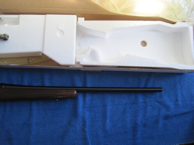 Tikka T3X Hunter 270 Win. Bolt action.