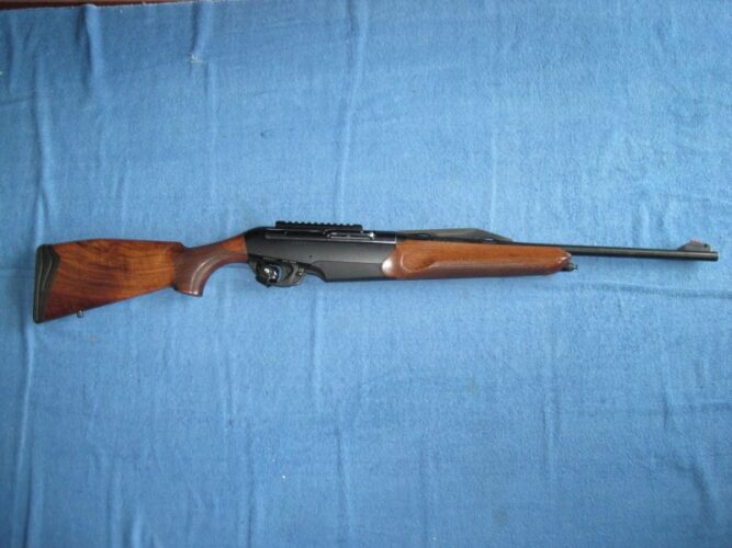 Benelli R1 ARGO 300 Win.Mag. Semi-Auto.
