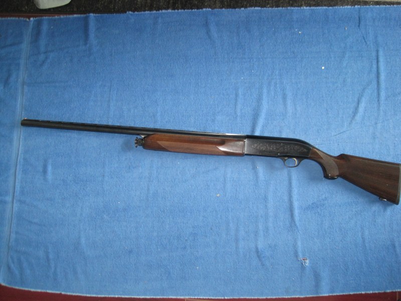 Beretta Model 301 Semi auto 12GA