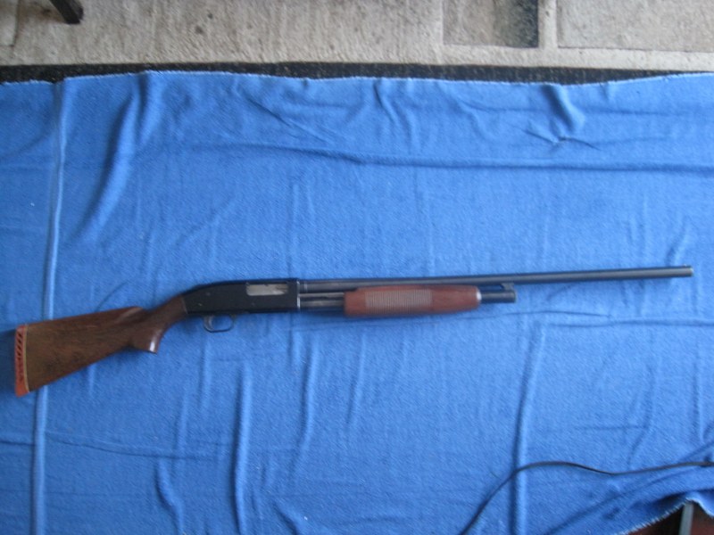 Mossberg/Lakefield 400 12GA