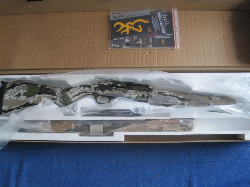 Browning Silver Rifled Deer Ovix camo Semi-Auto Shotgun