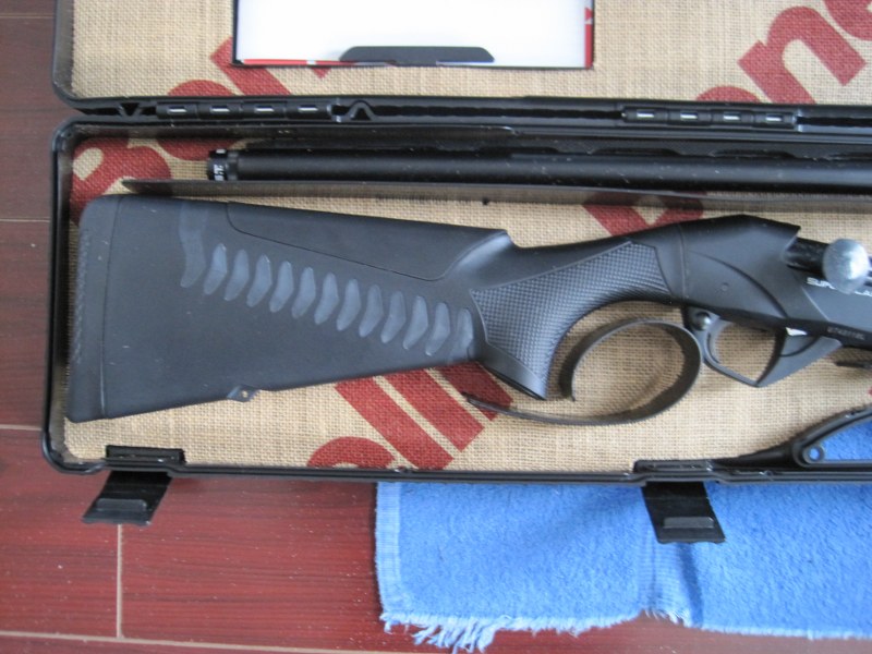 Benelli Super Black Eagle 3 BE.S.T. Semi-automatic Shotgun 12GA.