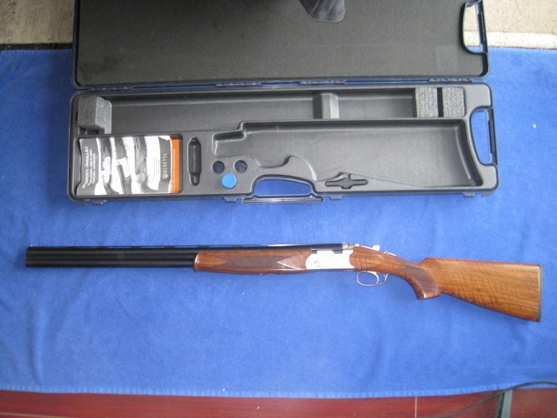 Beretta 686 Silver Pigeon S 12 GA. Over & Under Shotgun