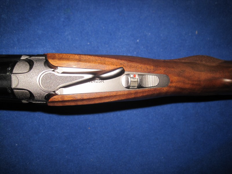 Beretta 694 Sporting 12Ga B-FAST Over/Under Shotgun