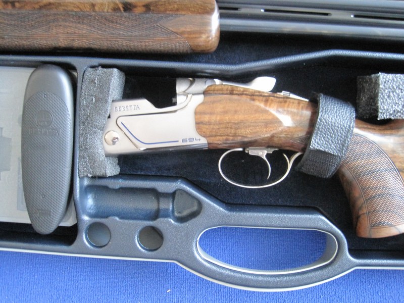 Beretta 694 Sporting 12GA.