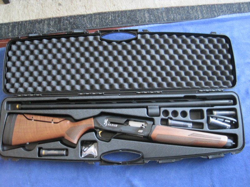 Browning Maxus II Sporting 12GA Shotgun