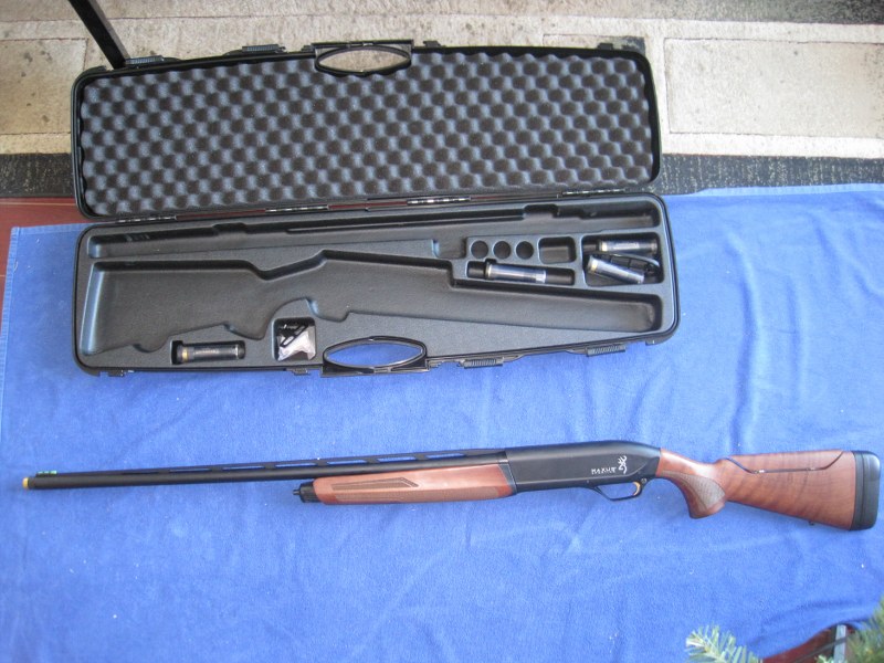 Browning Maxus II Sporting 12GA Shotgun