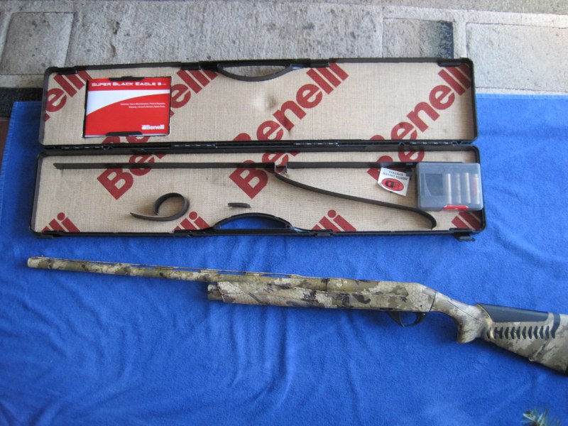 Benelli SBE III 12ga 28” Optifade Camo Semi Auto Shotgun.