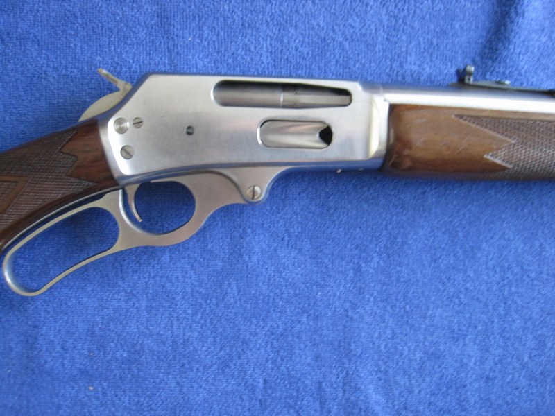 Marlin 336SS lever action in 30-30 Winchester.