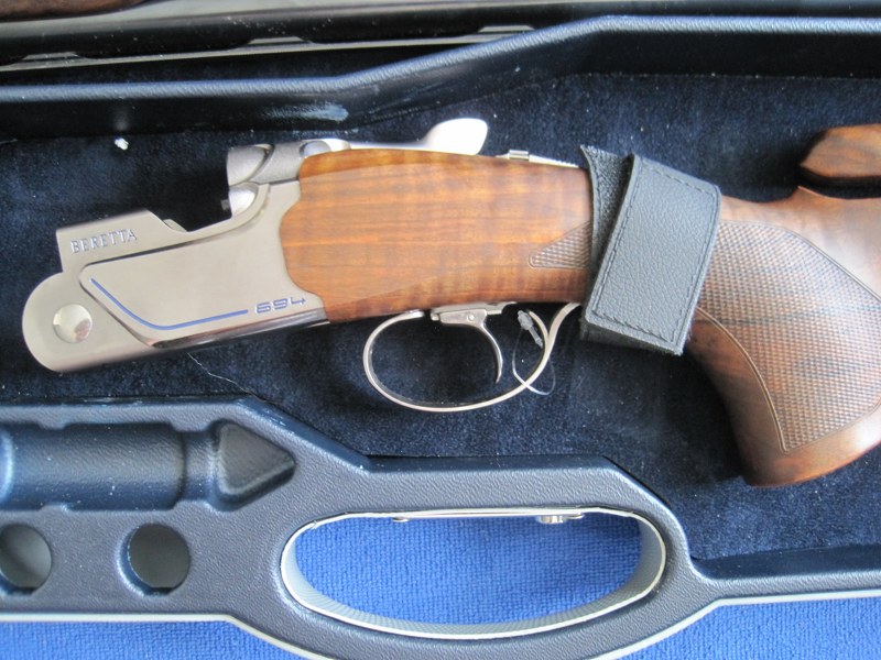 Beretta 694 Sporting 12GA.Left Hand B-FAST Over/Under Shotgun