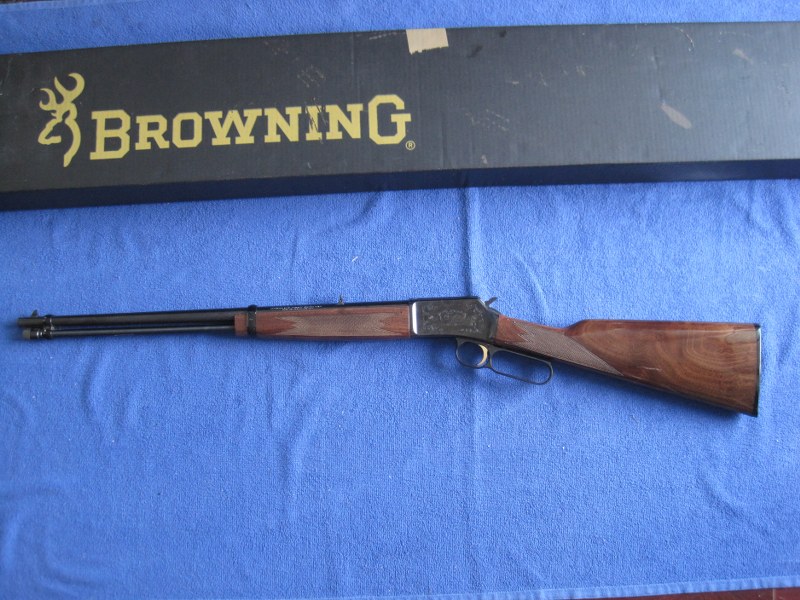 Browning Bl22 .22LR. Grade-2 Lever action.